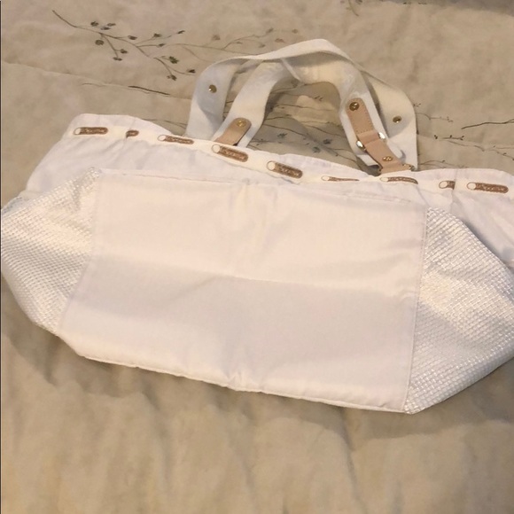 Tokidoki for LeSportSac white tote qee toy2r rare - Picture 3 of 8